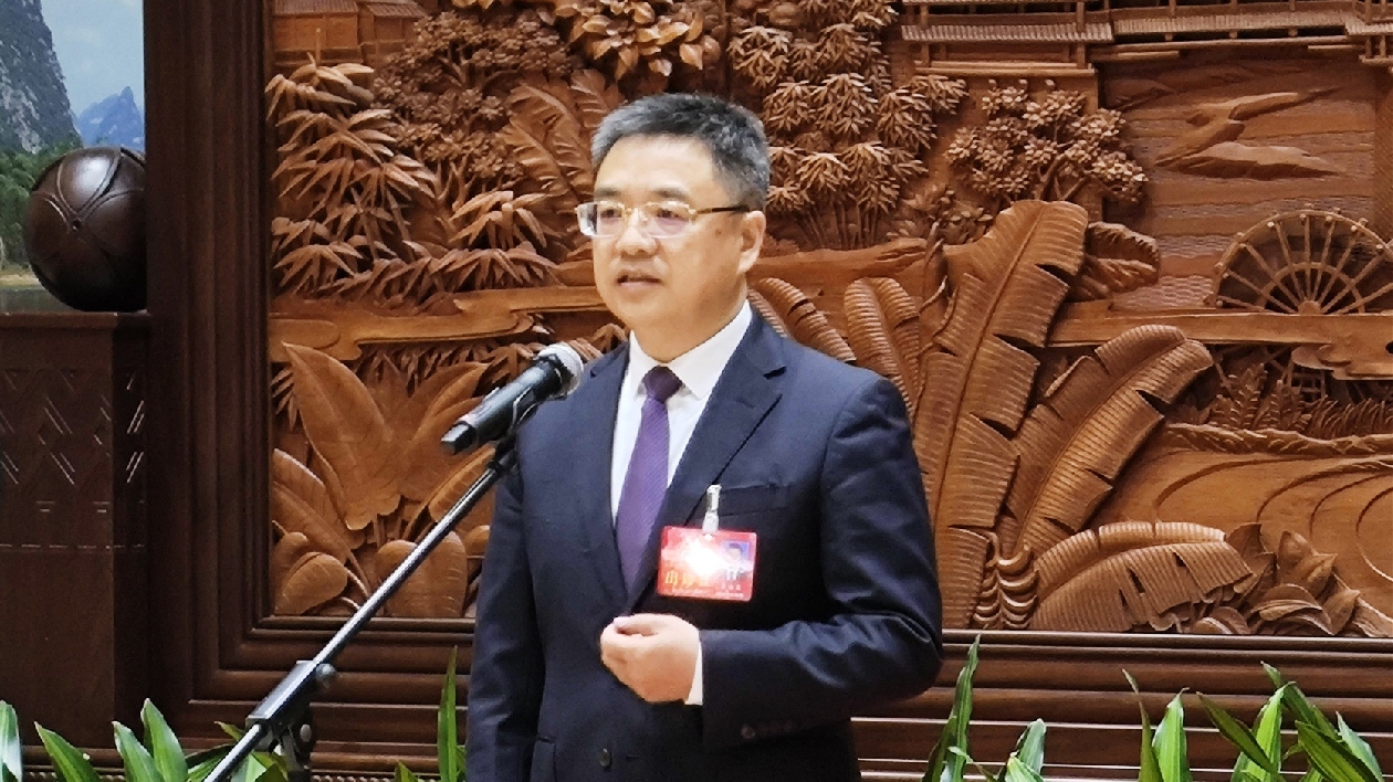 【廣西兩會】王雄昌： 欽州建設(shè)高水平開放濱海運河城市