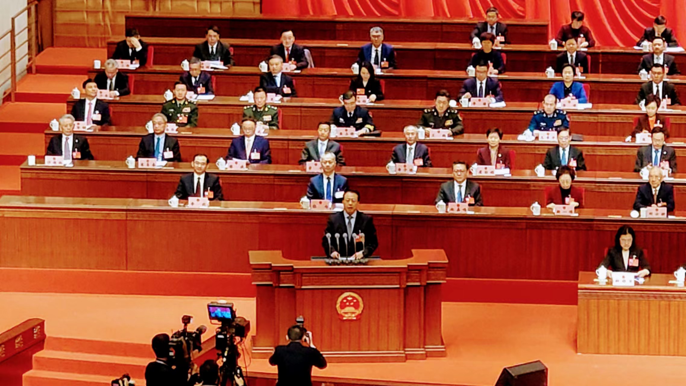 直面困難挑戰(zhàn) 龔正要求保持清醒認(rèn)識(shí)