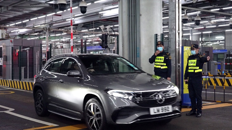 【融通大灣區(qū)】「三向齊增」！港珠澳大橋2023年人車貨多領(lǐng)域經(jīng)濟高效提升