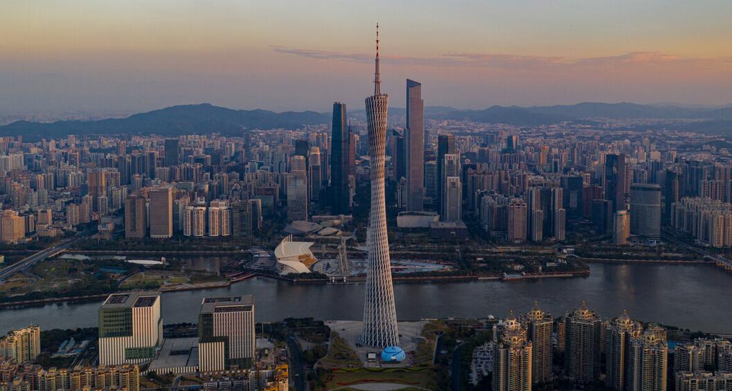 2023年廣州市地區(qū)生產(chǎn)總值突破3萬億元