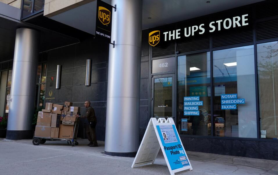 美國(guó)聯(lián)合包裹將裁員1.2萬(wàn)人削減成本10億美元