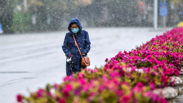 中央氣象臺(tái)2月2日06時(shí)繼續(xù)發(fā)布冰凍橙色預(yù)警
