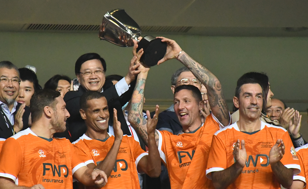 賀歲盃重燃球迷熱情 李家超：10個(gè)入球寓意新春十全十美