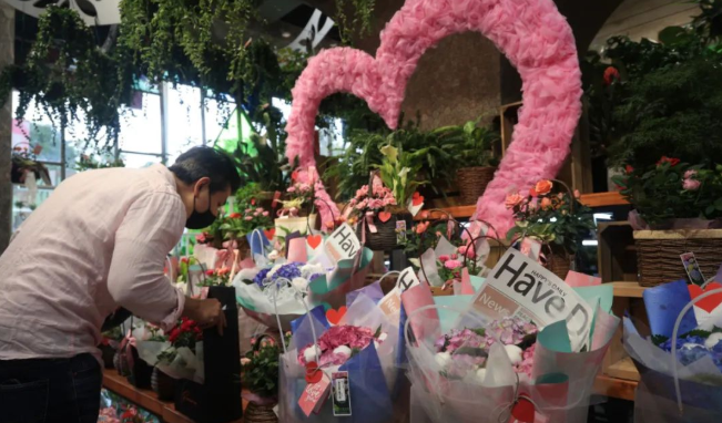 當情人節(jié)撞上農曆新年