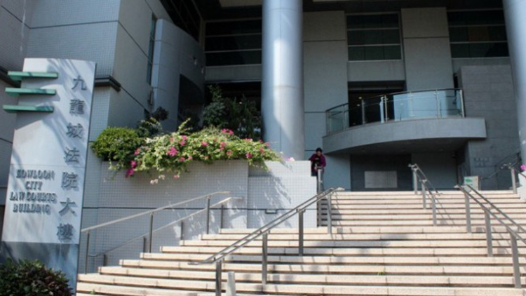 追蹤報(bào)道｜尖沙咀酒店迷?shī)Π敢煞柑崽?還押3月28日候訊