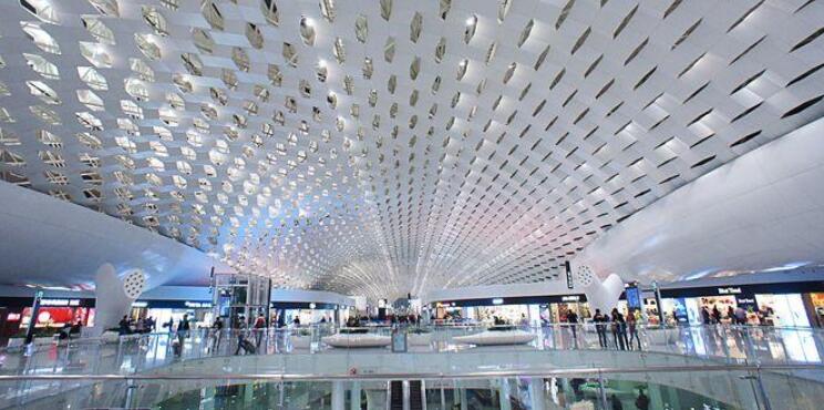 深圳機(jī)場年初五客流量再破新高！預(yù)計後兩日客流仍將持續(xù)增長