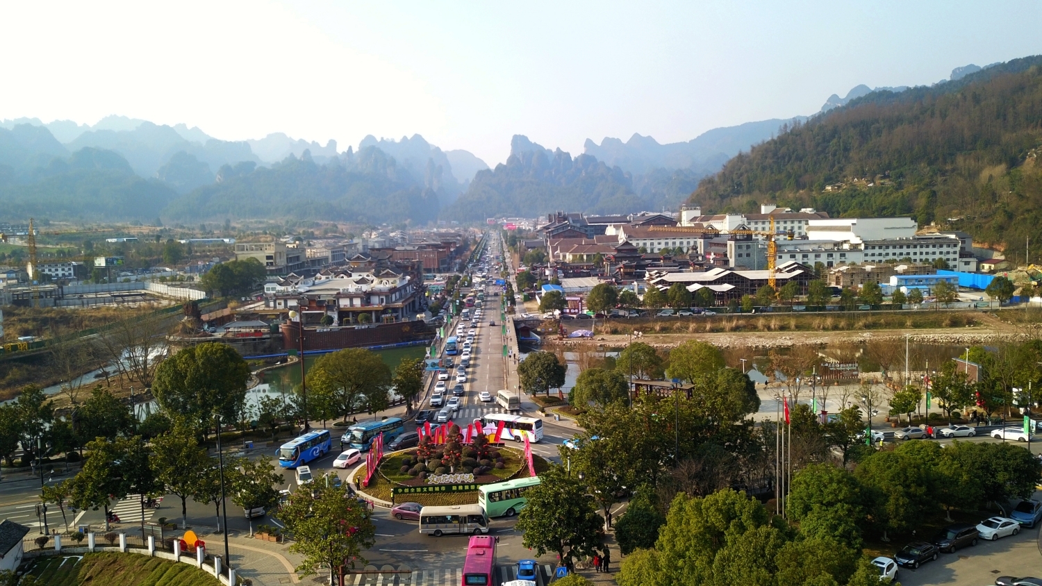 張家界武陵源：面向全球120萬(wàn)元徵集優(yōu)秀策劃方案和「金點(diǎn)子」