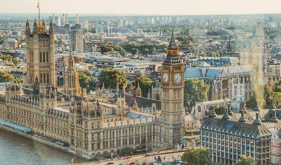 特稿：英國(guó)經(jīng)濟(jì)為何陷入「技術(shù)性衰退」？