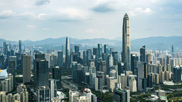 【經(jīng)濟瞭望】深圳經(jīng)濟能夠超越北京上海嗎？