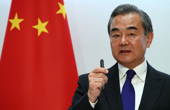 王毅在出席慕安會並訪問西班牙、法國後接受中國媒體採訪