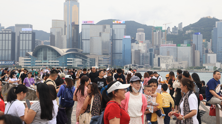 楊潤(rùn)雄：市民及遊客3月在港可免費(fèi)領(lǐng)雪糕、乘搭電車(chē)及天星小輪