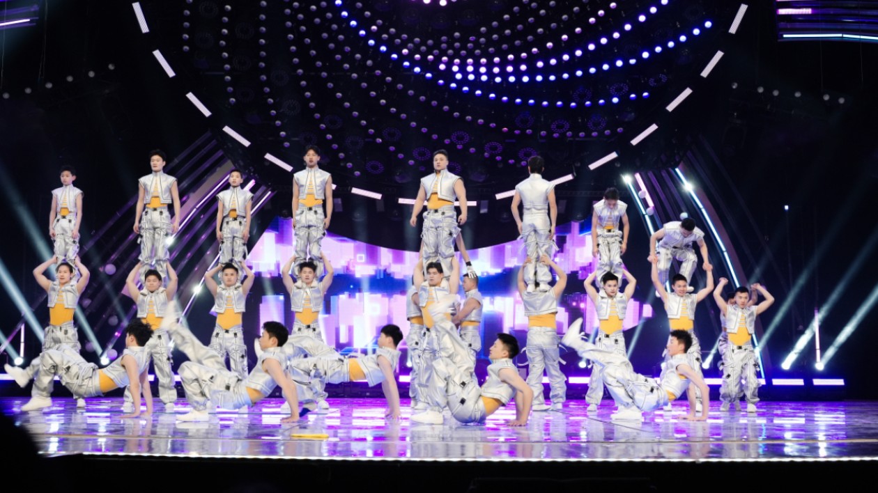 湖南衛(wèi)視元宵喜樂會(huì) 一起龍騰虎躍慶元宵