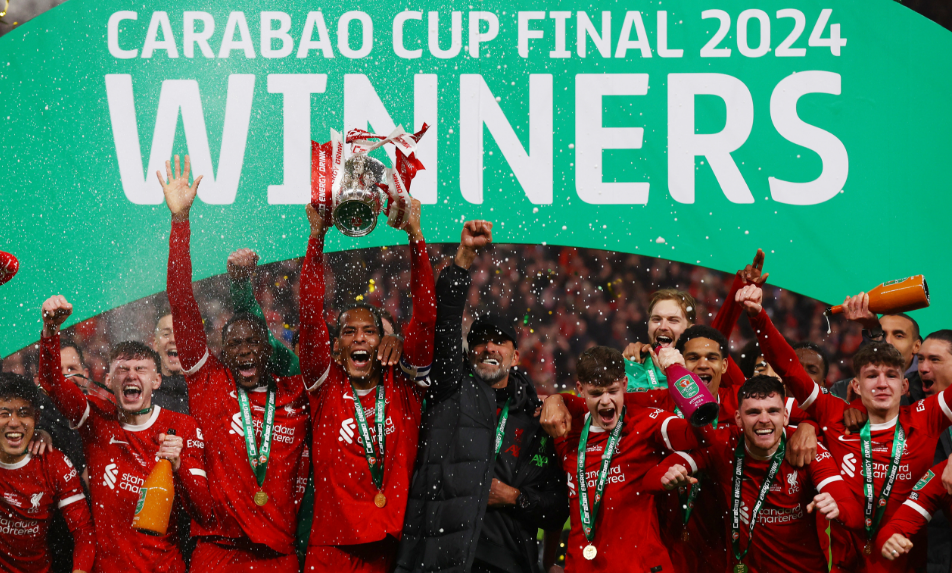 圖集丨雲(yún)迪積克加時(shí)頭槌奠勝 利物浦絕殺車路士第10次捧英聯(lián)盃