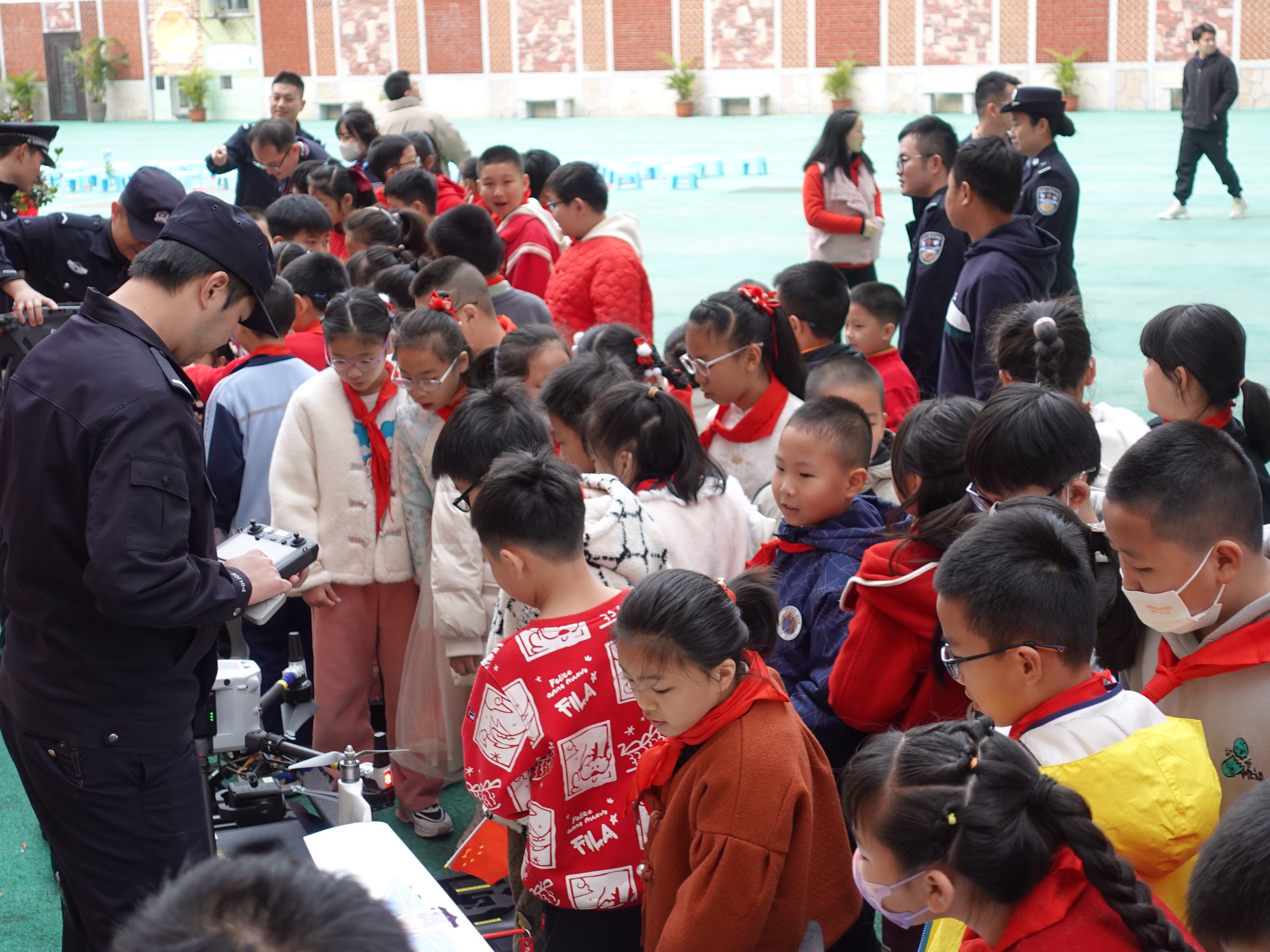 「開學(xué)第一課」主題活動在廈門舉辦