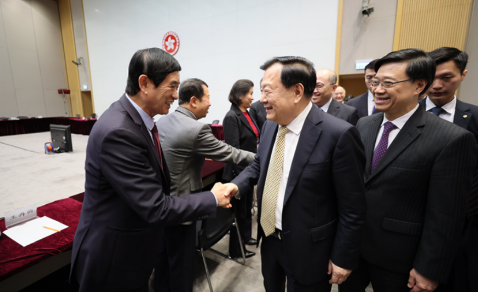 【港事講場】中央全力支持香港拼經(jīng)濟謀發(fā)展