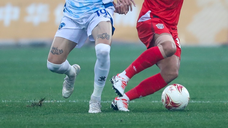 加強(qiáng)和改進(jìn)足球裁判公正執(zhí)裁 中國(guó)足球協(xié)會(huì)發(fā)布若干措施