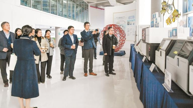 10名香港公務員來深交流協(xié)作三個月 深度體驗「深圳速度」感嘆「獲益良多」