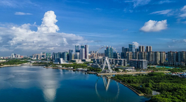 與港澳形成引擎效應(yīng) 深圳構(gòu)建醫(yī)療「五大中心」