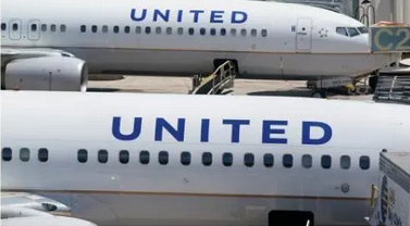 波音飛機(jī)再出故障 降落後發(fā)現(xiàn)一塊面板丟失