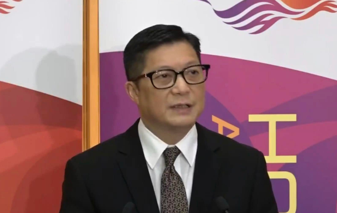 會否擔(dān)心遭外國制裁？鄧炳強：被長時間制裁仍「無穿無爛」