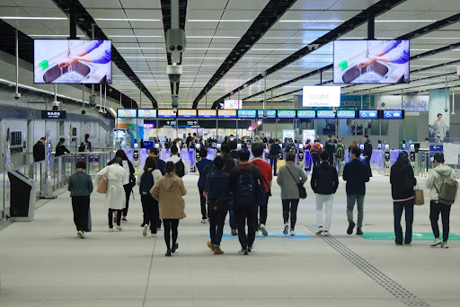 入境處料復(fù)活清明假期約1100萬人次出入境 3·29為陸路出境高峰