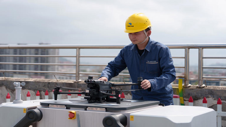 深圳首次實現(xiàn)輸配線路無人機機巢自動巡檢 實現(xiàn)效率安全效益三提升