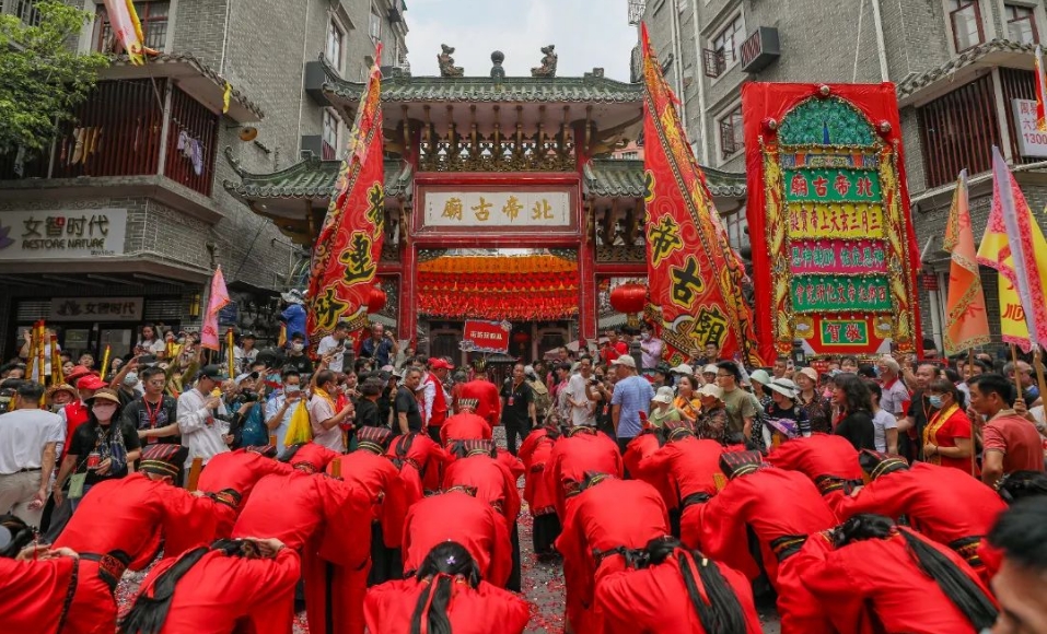 可乘跨境巴士往返！清明節(jié)假期港澳臺同胞逛深圳最大規(guī)模廟會