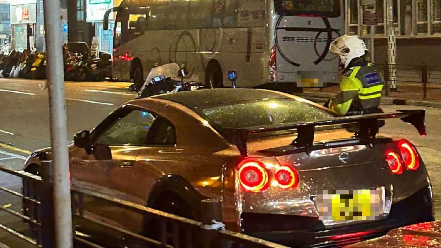 警方復(fù)活節(jié)打擊交通違例事項(xiàng) 拘18人逾400輛車超速