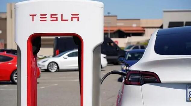 股價跌超5%！特斯拉一季度交付量跌破40萬