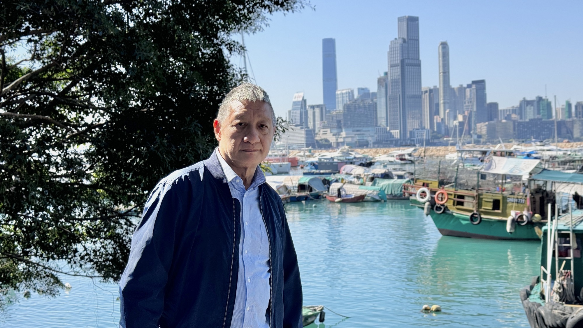 【專題】國(guó)家藝術(shù)基金系列：港畫家沈平 用畫筆記錄我們的香港