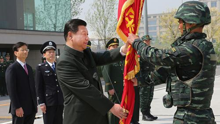 習(xí)近平回信勉勵「獵鷹突擊隊(duì)」全體隊(duì)員 努力鍛造世界一流反恐特戰(zhàn)勁旅