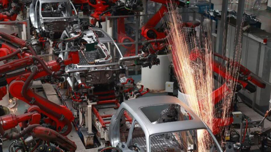 一季度中國(guó)汽車(chē)產(chǎn)銷(xiāo)實(shí)現(xiàn)開(kāi)門(mén)紅