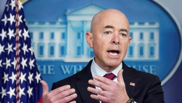 美眾議院將針對(duì)國(guó)土安全部長(zhǎng)馬約卡斯彈劾條款移交參議院