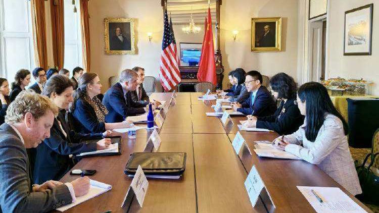 中美經(jīng)濟(jì)工作組舉行第四次會議