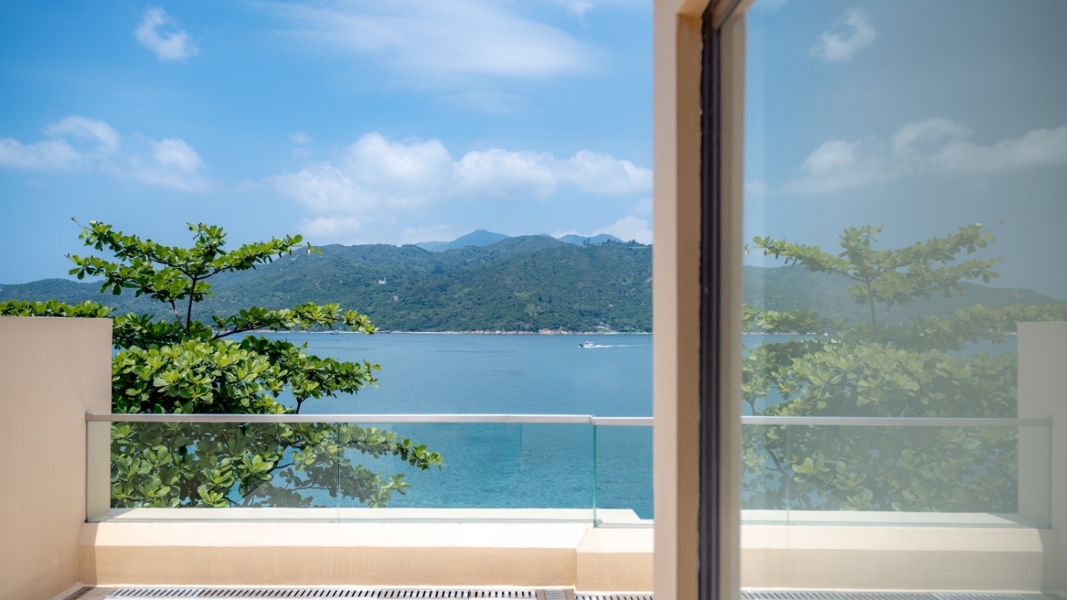 【港樓】新藝坪洲「寶翠灣1號(hào)」 內(nèi)地買(mǎi)家組團(tuán)掃入3伙單位