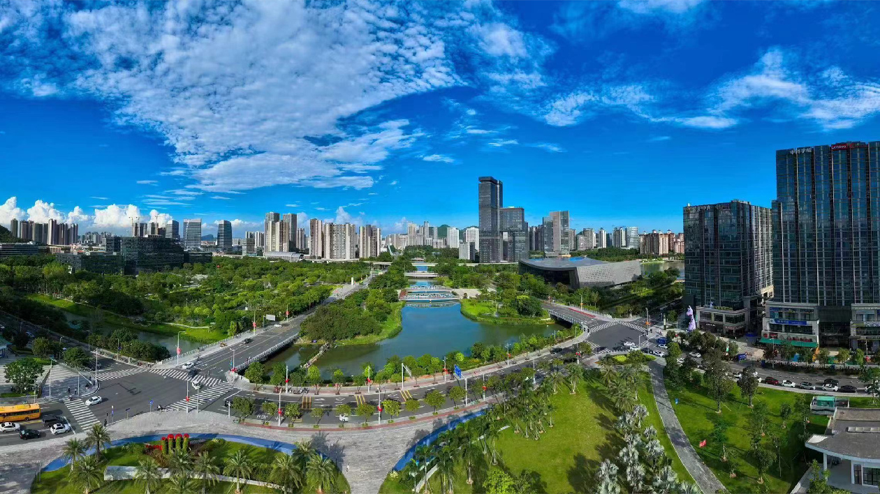 梁振英率團(tuán)「南沙行」，聚焦與香港合作共贏