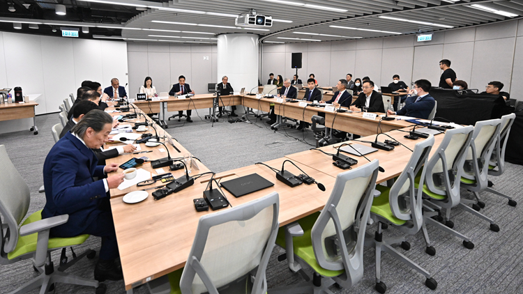 特首政策組專家組成立近一年成果豐 3專家：有效發(fā)揮「下情上報」作用