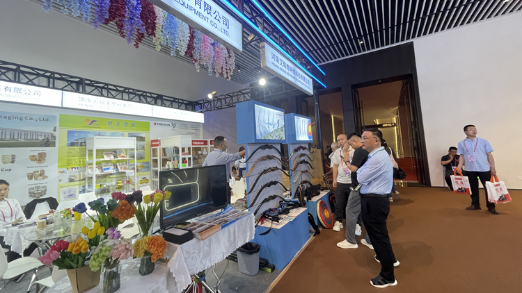 第135屆廣交會(huì)第二期閉幕 境外採(cǎi)購(gòu)商同比增長(zhǎng)22.1%