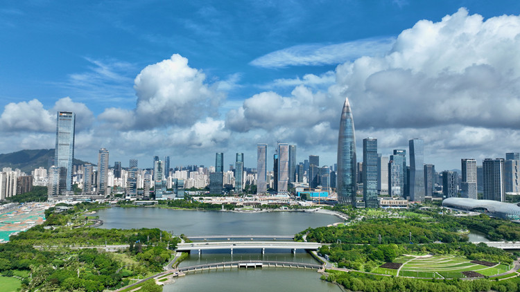 乘坐灣區(qū)遊輪體驗(yàn)海風(fēng)音樂(lè)會(huì) 「南山游」攻略請(qǐng)收好！