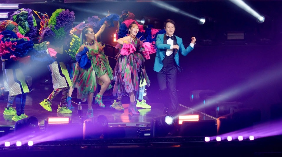 有片丨【娛樂(lè)】黎明Stage on 8演唱會(huì)第二季首場(chǎng)澳門(mén)開(kāi)鑼