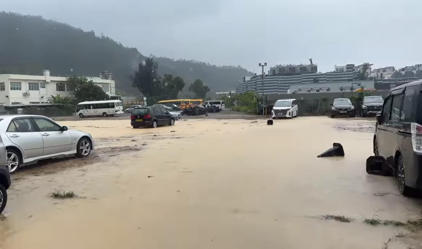 渠務(wù)署：水浸個(gè)案增至15宗 已全部完成處理