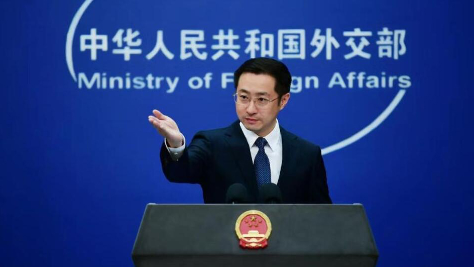 美菲軍演擊沉一艘中國(guó)製造的船隻 外交部：精神勝利法