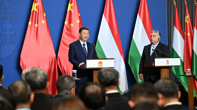 習(xí)近平同匈牙利總理歐爾班共同會(huì)見記者