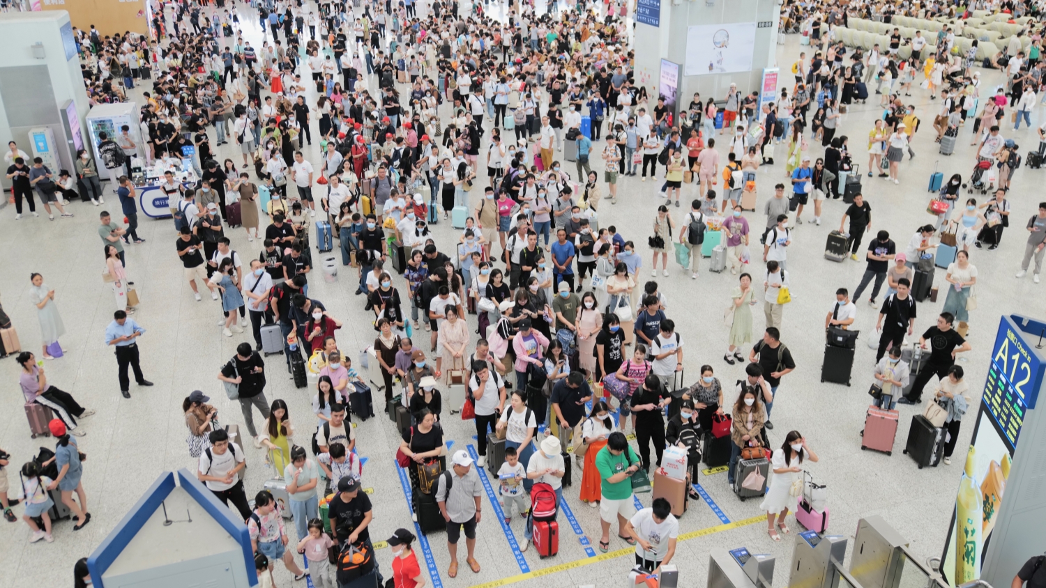 今明兩日加開熱門方向高鐵35趟 包含深圳北至長沙南等方向列車