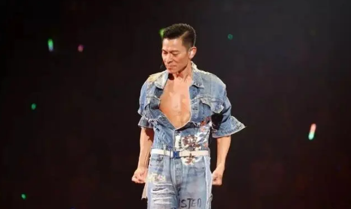 闊別香港舞臺(tái)6年 劉德華12月將重踏紅館