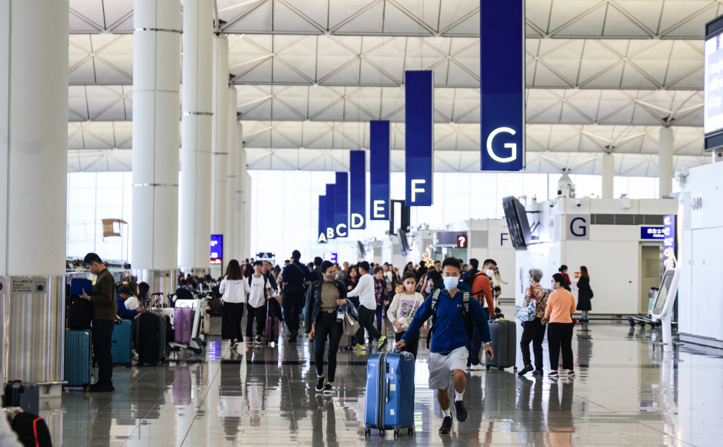 香港機(jī)場(chǎng)旅客保安費(fèi)明年元旦加價(jià) 由55元加至65元