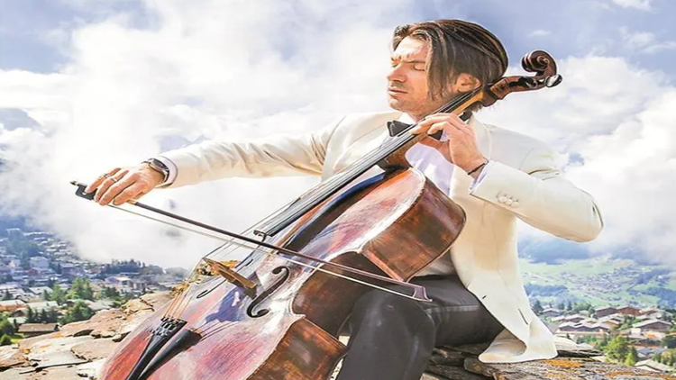 弓弦演繹純正法式浪漫！大提琴家戈蒂耶·卡普松登臺(tái)深圳音樂(lè)廳