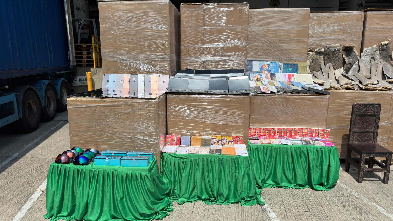 海關(guān)偵破利用遠(yuǎn)洋船走私往臺灣案件 涉案金額約1.6億