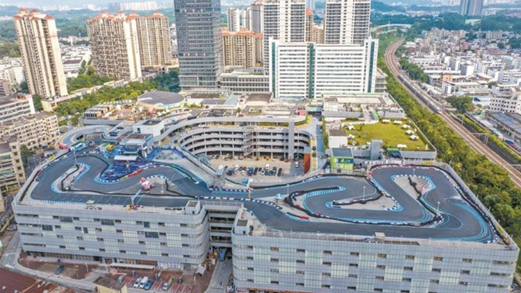 深圳城市風(fēng)景 天臺(tái)兜風(fēng)