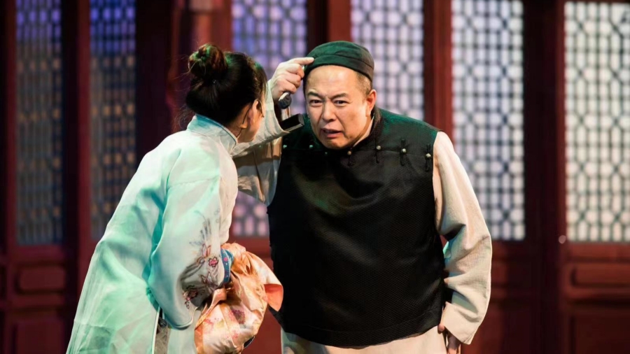 深圳坪山龍馬社話劇《斷金》在港首演 助力大灣區(qū)文化建設(shè)